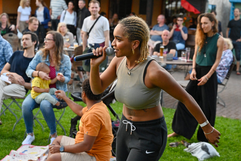 Musik für Pflanzen und Menschen; KGV Flora I 2024; Dresden; Kunsthaus Dresden