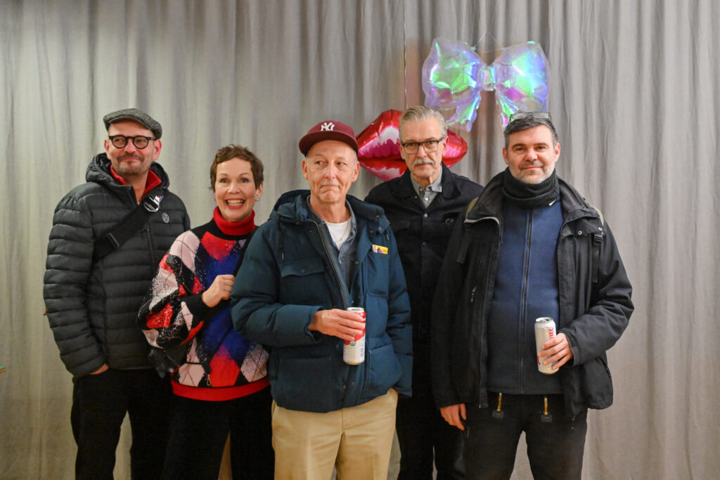 Kunsthaus Dresden, Weihnachtsmarkt der bildenden Künste Eröffnung