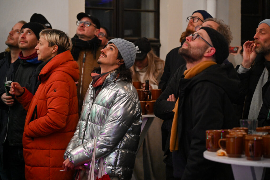 Kunsthaus Dresden, Weihnachtsmarkt der bildenden Künste Eröffnung