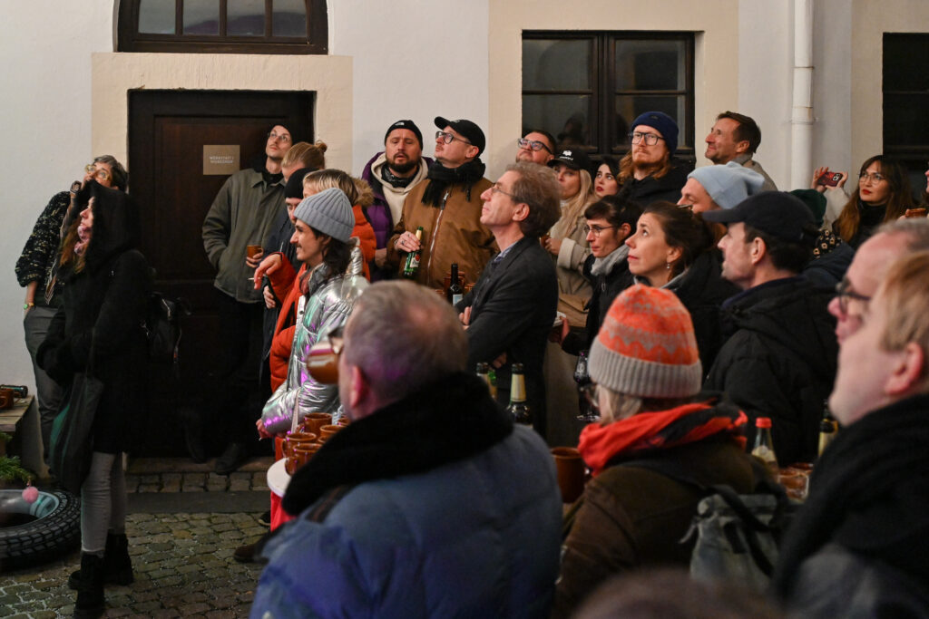 Kunsthaus Dresden, Weihnachtsmarkt der bildenden Künste Eröffnung