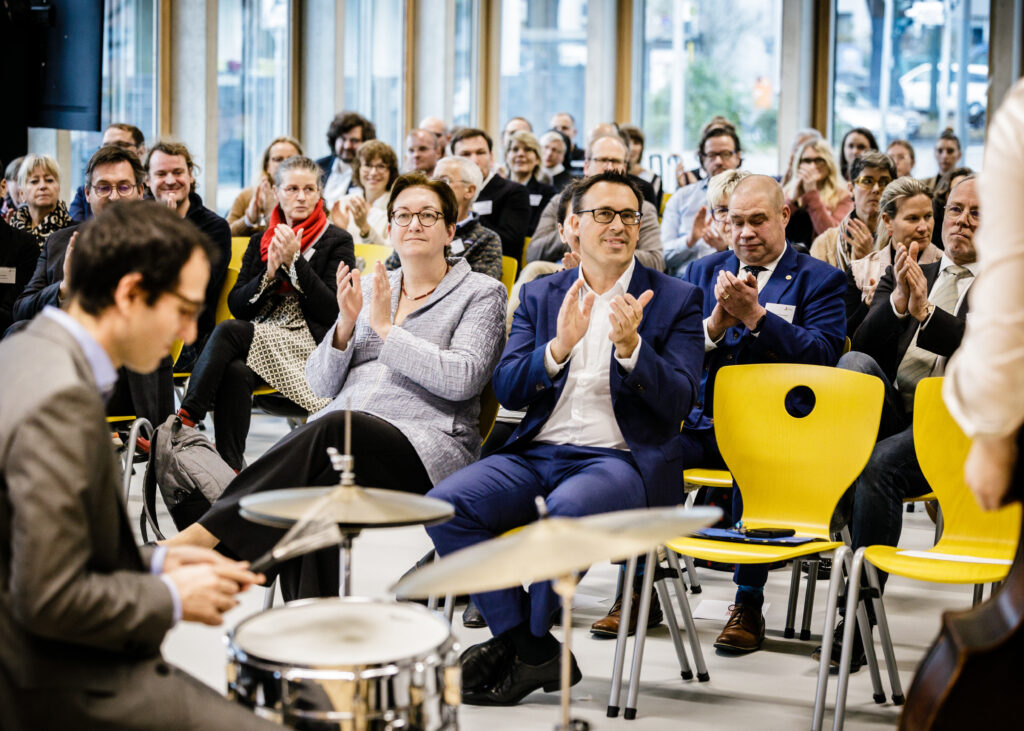 POLITIK: Netzwerktreffen der Nationalen Projekte des Städtebaus @ Campus Efeuweg
Berlin, 20.11.2024