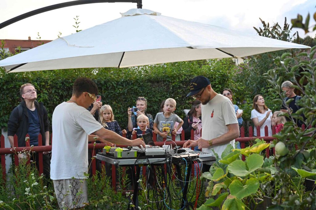 Kunsthaus Dresden, Gartenkonzerte, Musik zwischen Himmel und Erde, Flora I und II, Dresden