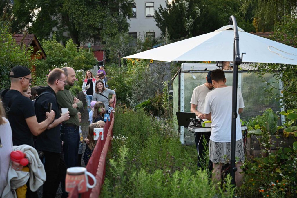 Kunsthaus Dresden, Gartenkonzerte, Musik zwischen Himmel und Erde, Flora I und II, Dresden